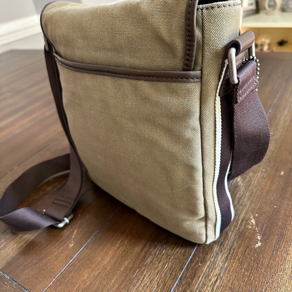 Fossil Lane City cross body bag - Picture 3 of 12